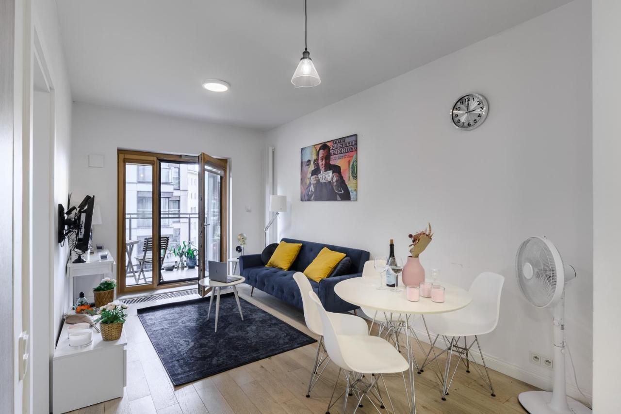 Luxury Apartment On Grzybowska Street Varşovia Exterior foto